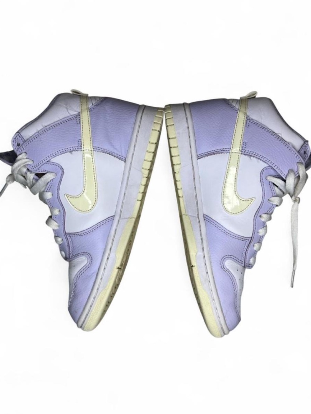 Nike High-Top Sneakers in Lavender Soft Purple and Yellow Tennis Shoes US 7.5